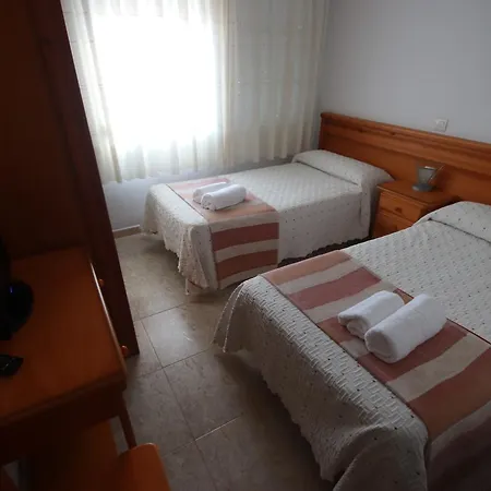 Hostal Sanpatiel