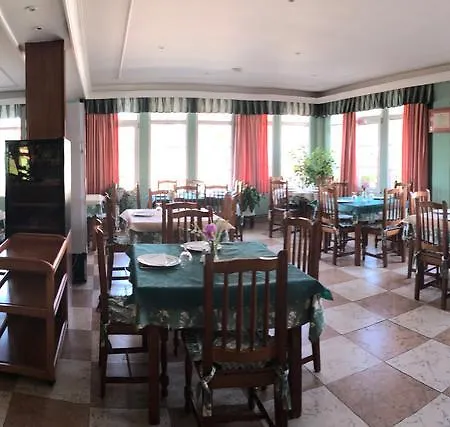 Hostal Sanpatiel Польентес