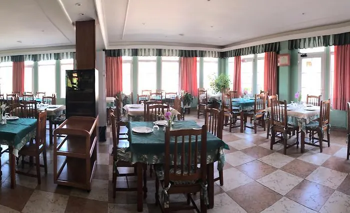 Tita Sanpatiel Polientes